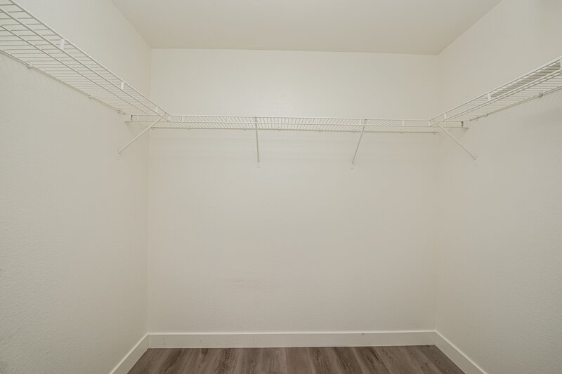 2,740/Mo, 6711 Scarlet Star Ave Las Vegas, NV 89130 Amenities View