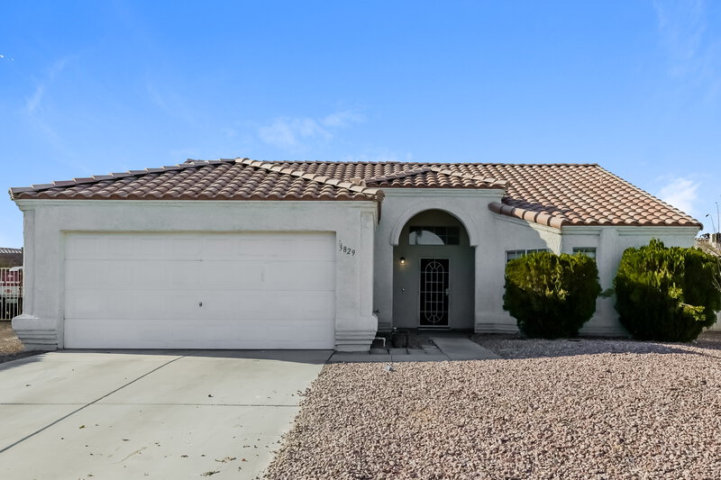 1,850/Mo, 3829 Fall Oaks Ct North Las Vegas, NV 89032 External View