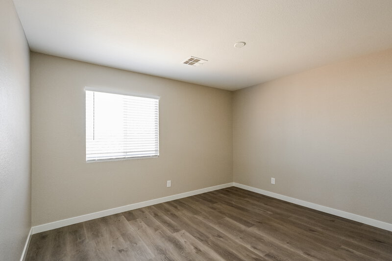 2,380/Mo, 9532 Flying Eagle Lane Las Vegas, NV 89123 Bedroom View 2