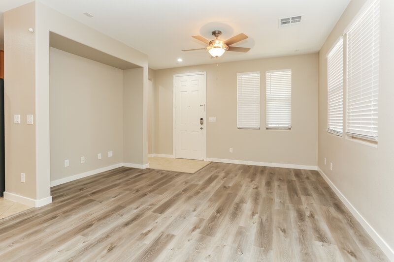 2,175/Mo, 10813 Cape Shore Ave Las Vegas, NV 89166 Living Room View 2
