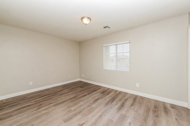 1,870/Mo, 3732 Gallowtree Ave North Las Vegas, NV 89081 Bedroom View 3