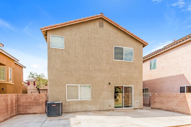 1,870/Mo, 3732 Gallowtree Ave North Las Vegas, NV 89081 Rear View 2