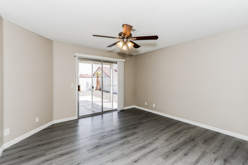1,995/Mo, 603 Jackson Dr Henderson, NV 89014 Main Bedroom View