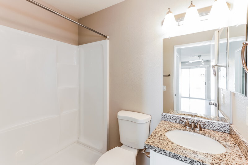 1,995/Mo, 603 Jackson Dr Henderson, NV 89014 Main Bathroom View