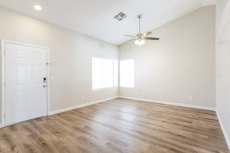 1,940/Mo, 1030 Havenworth Ave Las Vegas, NV 89123 Living Room View