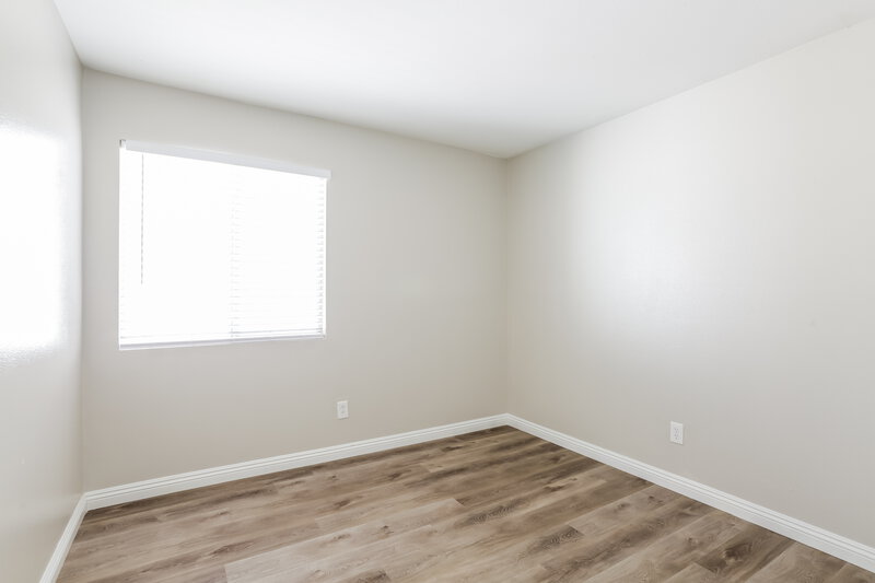 1,940/Mo, 1030 Havenworth Ave Las Vegas, NV 89123 Bedroom View 3