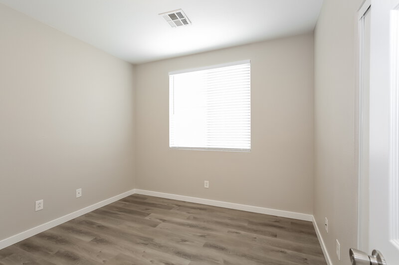 2,090/Mo, 5404 Flying Arrow Pl North Las Vegas, NV 89031 Bedroom View