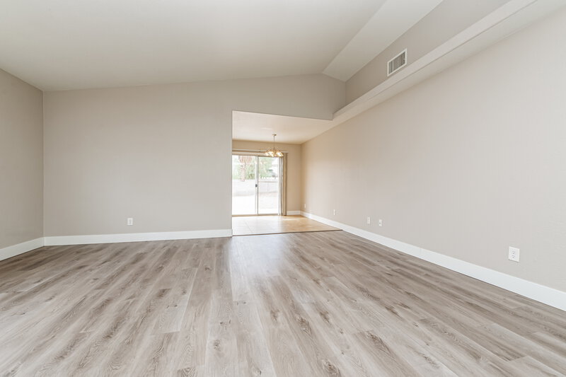 2,155/Mo, 7409 Hickory Hills Dr Las Vegas, NV 89130 Living Room View