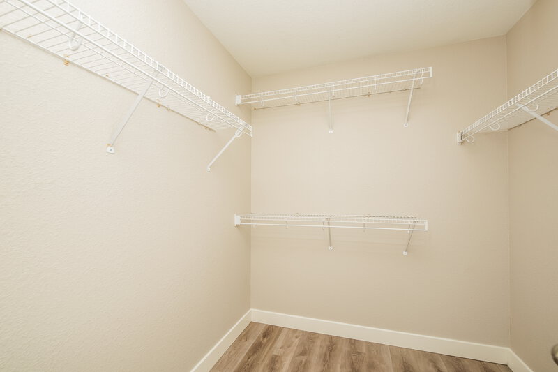 2,130/Mo, 7822 Tay River Ct Las Vegas, NV 89166 Walk In Closet View