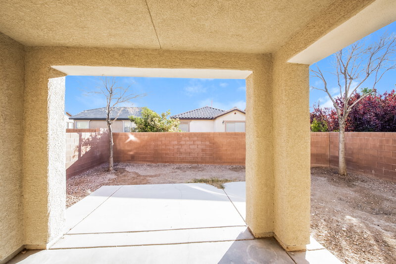 2,130/Mo, 7822 Tay River Ct Las Vegas, NV 89166 Covered Patio View