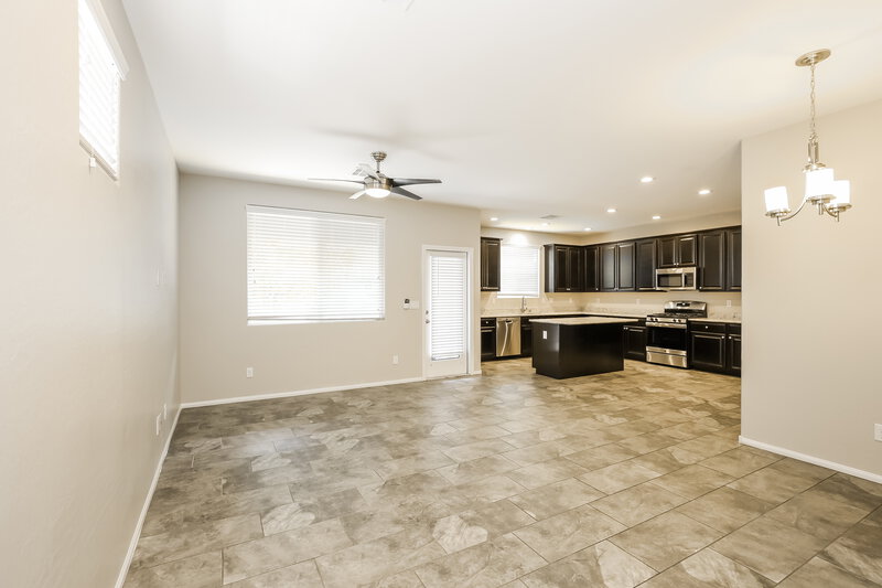 2,345/Mo, 8112 Satin Carnation Ln Las Vegas, NV 89166 Dining Room View