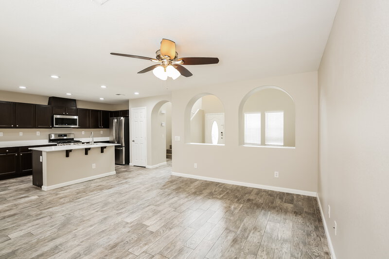 2,090/Mo, 5325 Chino Heights St North Las Vegas, NV 89081 Dining Room View 2