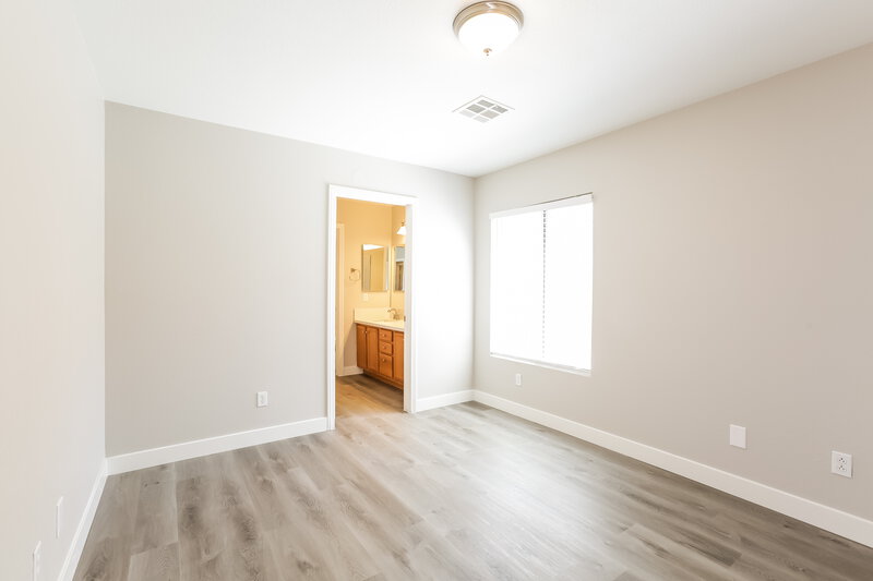 2,145/Mo, 6441 Pronghorn Ridge Ave Las Vegas, NV 89122 Bedroom View