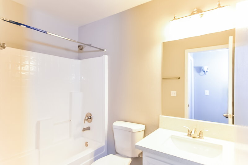 1,930/Mo, 4305 Wickford Dr North Las Vegas, NV 89032 Bathroom View