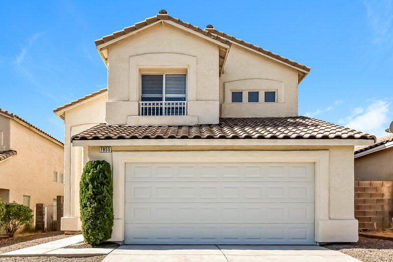 1,940/Mo, 7855 Blue Brook Dr Las Vegas, NV 89147 External View