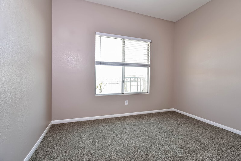 1,940/Mo, 7855 Blue Brook Dr Las Vegas, NV 89147 Bedroom View