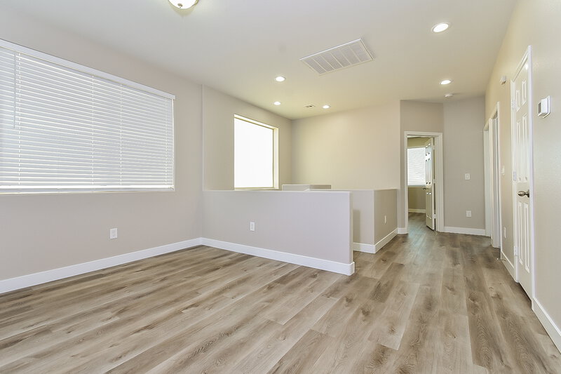 2,130/Mo, 342 Fringe Ruff Dr Las Vegas, NV 89148 Loft View