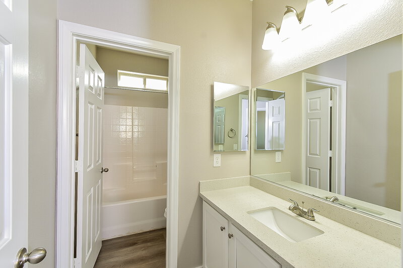 2,130/Mo, 342 Fringe Ruff Dr Las Vegas, NV 89148 Bathroom View