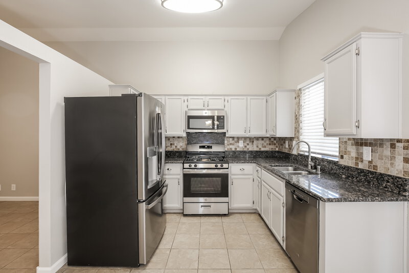 2,010/Mo, 3717 Smoking Gun Ct Las Vegas, NV 89129 Kitchen View