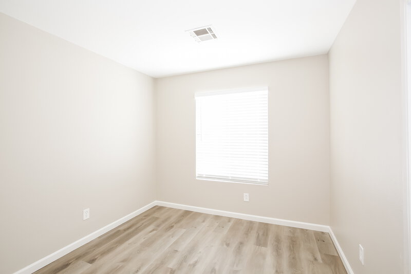 2,025/Mo, 3117 Honeysuckle Ave North Las Vegas, NV 89031 Bedroom View