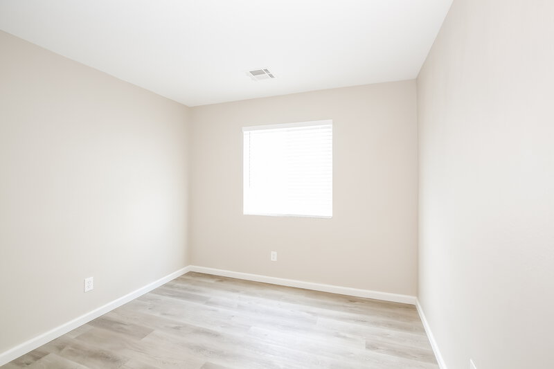 2,025/Mo, 3117 Honeysuckle Ave North Las Vegas, NV 89031 Bedroom View 2