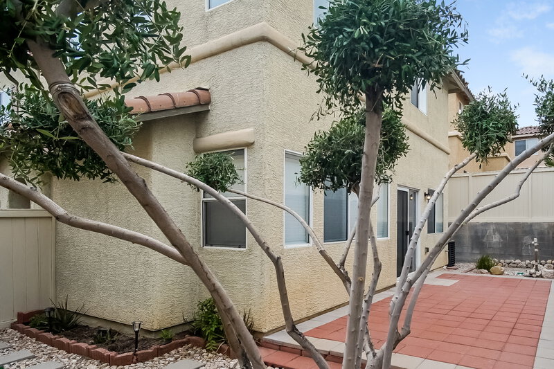 2,125/Mo, 9289 Hainsworth Ave Las Vegas, NV 89148 Rear View