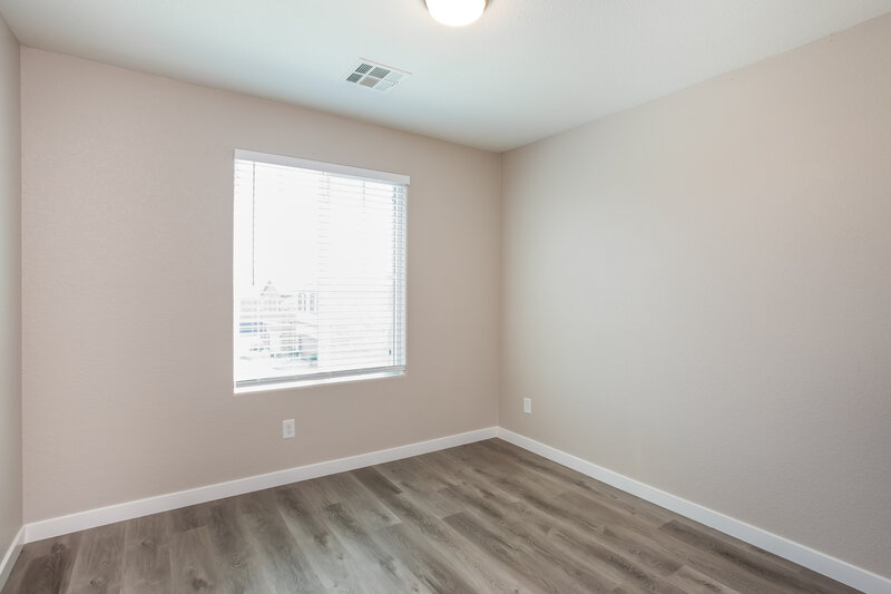 2,165/Mo, 3963 N Zodiacal Light St Las Vegas, NV 89129 Bedroom View 2