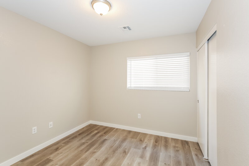 1,980/Mo, 6523 Copper Smith Ct North Las Vegas, NV 89084 Bedroom View