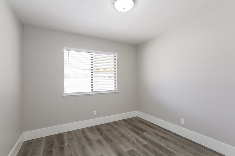 2,080/Mo, 5921 Tippin Dr Las Vegas, NV 89130 Bedroom View 3