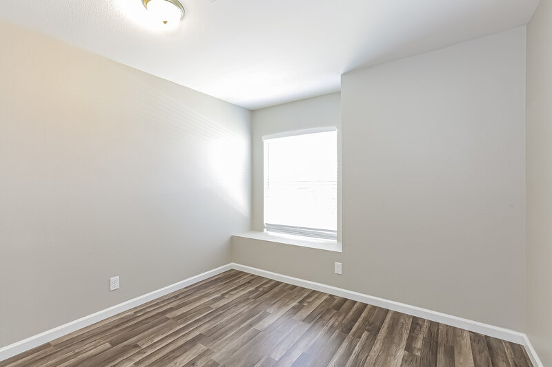 2,090/Mo, 5114 Del Shannon St North Las Vegas, NV 89031 Bedroom View