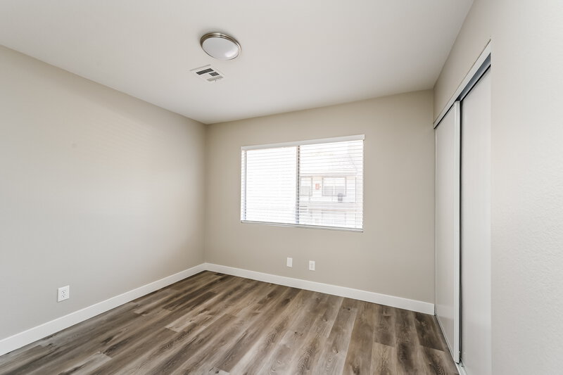 2,430/Mo, 1512 Spreading Oak Dr Henderson, NV 89014 Bedroom View 3