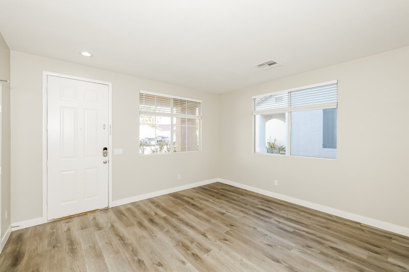 2,040/Mo, 1931 Giant Pine Ave North Las Vegas, NV 89031 Living Room View 2