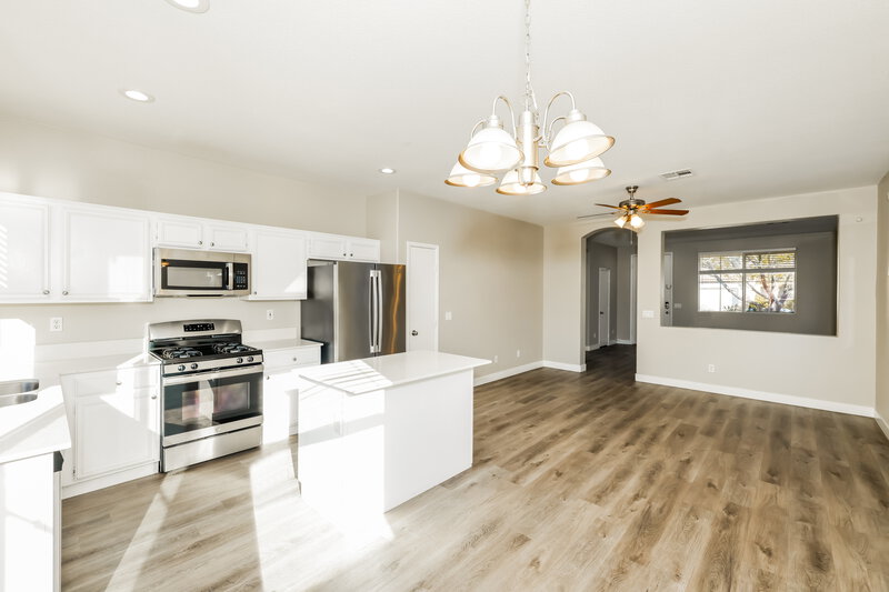 2,040/Mo, 1931 Giant Pine Ave North Las Vegas, NV 89031 Dining Room View