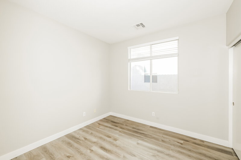 2,040/Mo, 1931 Giant Pine Ave North Las Vegas, NV 89031 Bedroom View