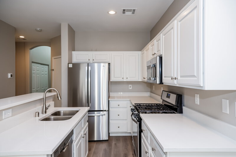 1,960/Mo, 5908 Secret Island Dr Las Vegas, NV 89139 Kitchen View 2