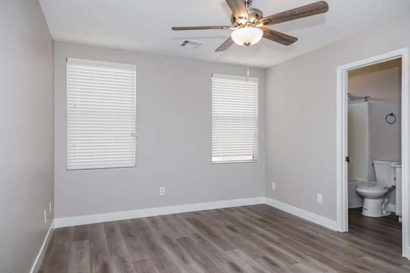 1,960/Mo, 5908 Secret Island Dr Las Vegas, NV 89139 Main Bedroom View