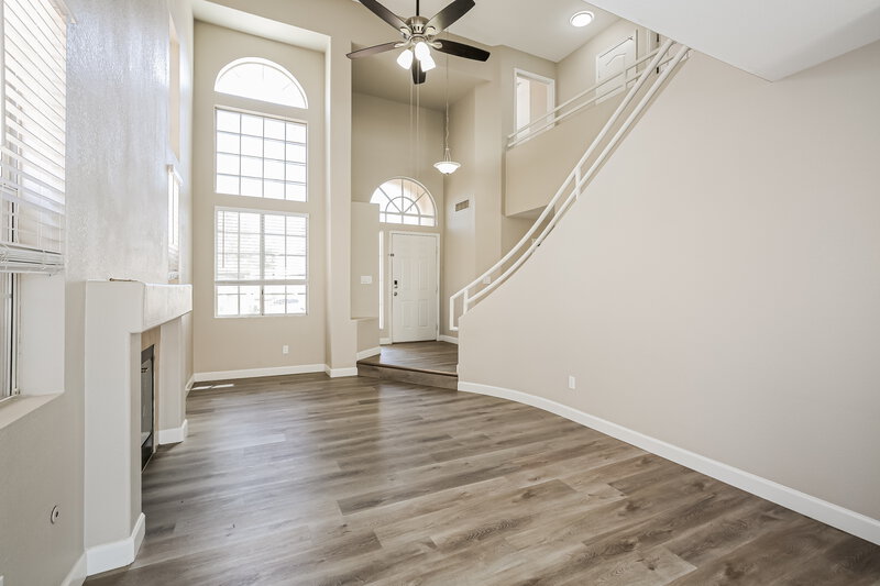 2,200/Mo, 1832 Fan Fare Dr North Las Vegas, NV 89032 Family Room View