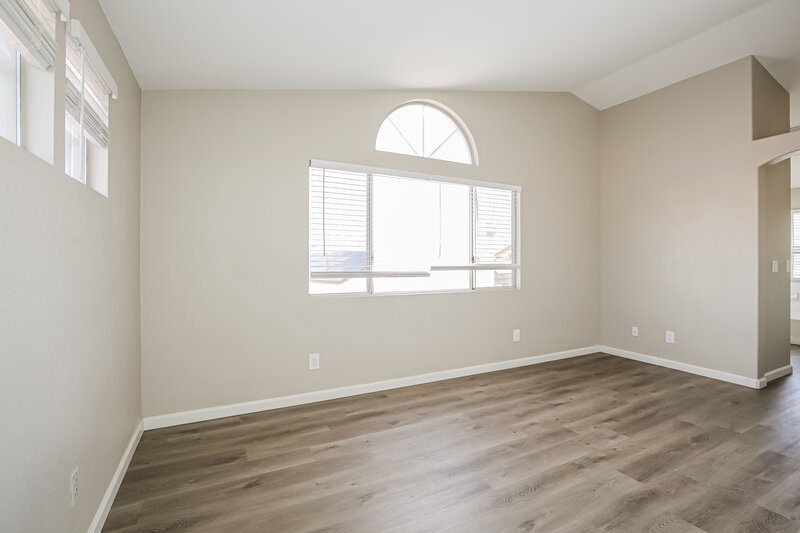 2,200/Mo, 1832 Fan Fare Dr North Las Vegas, NV 89032 Main Bedroom View
