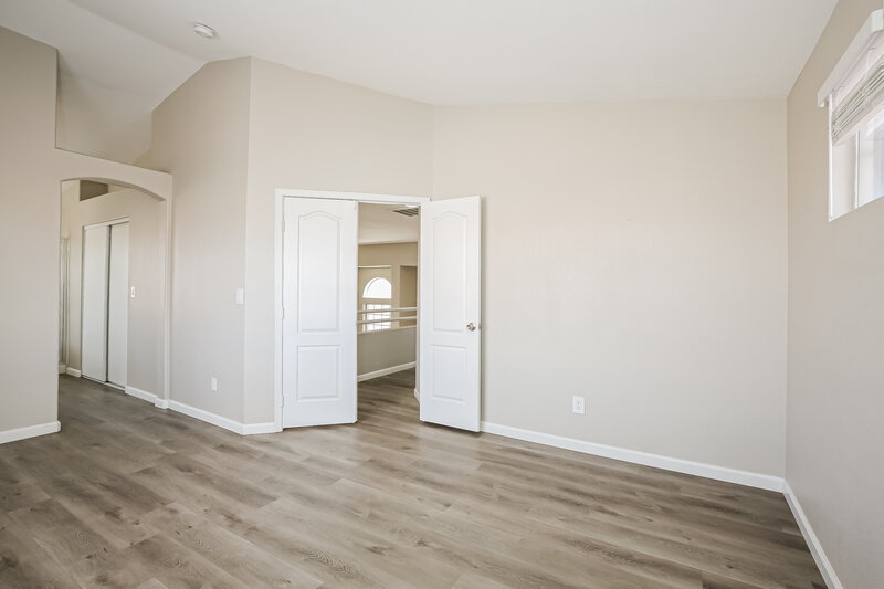 2,200/Mo, 1832 Fan Fare Dr North Las Vegas, NV 89032 Main Bedroom View 2