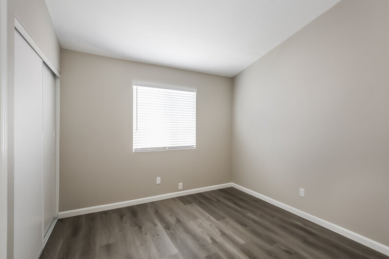 2,355/Mo, 1832 Fan Fare Dr North Las Vegas, NV 89032 Bedroom View 2