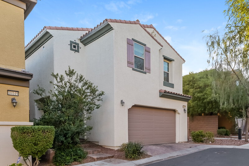 2,115/Mo, 10153 Watchtide Ct Las Vegas, NV 89166 Front View