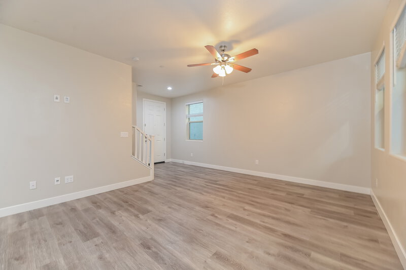 2,115/Mo, 10153 Watchtide Ct Las Vegas, NV 89166 Living Room View