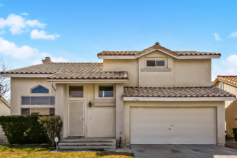 2,360/Mo, 1765 Desert Ridge Ave North Las Vegas, NV 89031 External View