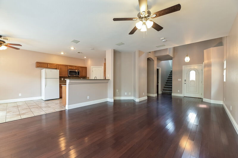 2,225/Mo, 1748 Crow Creek Ave Las Vegas, NV 89123 Living Room View