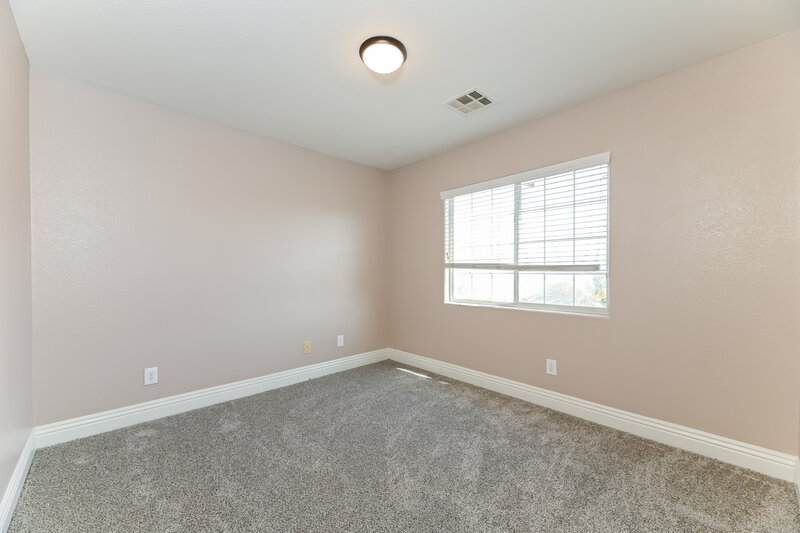 2,225/Mo, 1748 Crow Creek Ave Las Vegas, NV 89123 Bedroom View