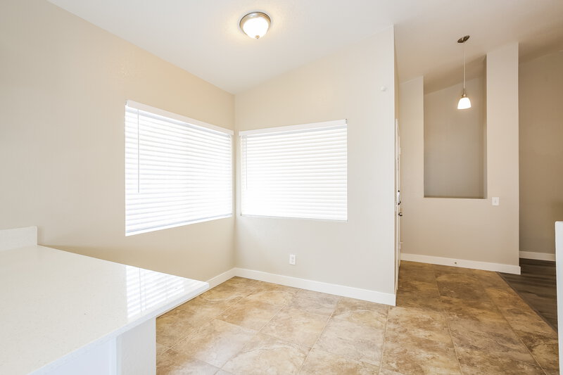2,075/Mo, 130 Breezy Shore Ave North Las Vegas, NV 89031 Breakfast Nook View