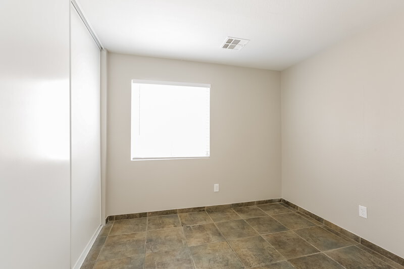 1,980/Mo, 721 Orchid Tree Ln Henderson, NV 89011 Bedroom View