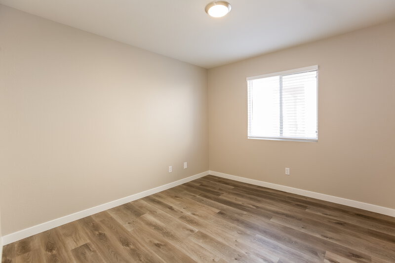 2,405/Mo, 1152 Kabuki Ave Henderson, NV 89074 Bedroom View 2