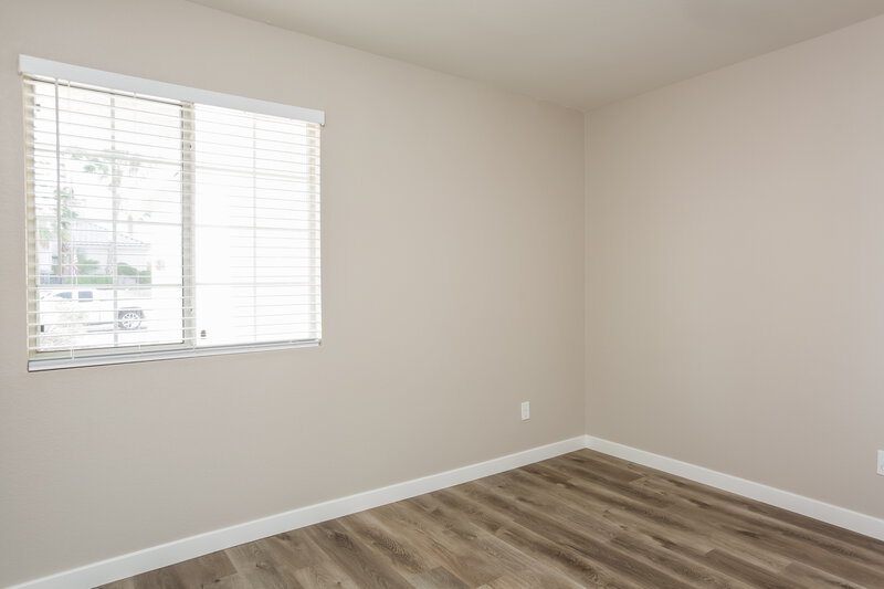 2,405/Mo, 1152 Kabuki Ave Henderson, NV 89074 Bedroom View 3