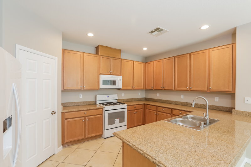 2,535/Mo, 9904 Pride Dance Ct Las Vegas, NV 89178 Kitchen View